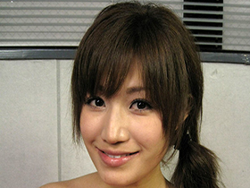 お願いナンパ巨乳っ娘20人④あなたの着替、おっぱい見せてくれませんか ついでに顔に精子かけさせて下さい!!　サンプル画像04